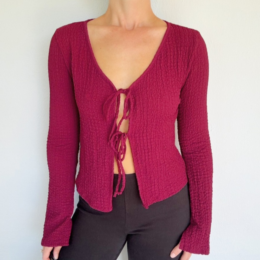 See You Monday burgundy maroon crinkle gauze tie front bell sleeve top medium